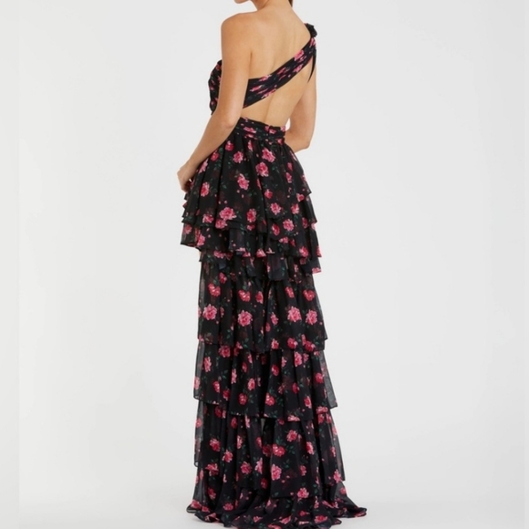 Mac Duggal Black/ Pink high low Floral tiered  Gown Size 2 new with tag - Picture 2 of 12